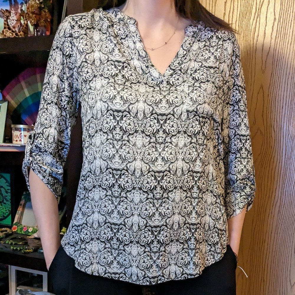 White & Black Floral High-Low Tunic